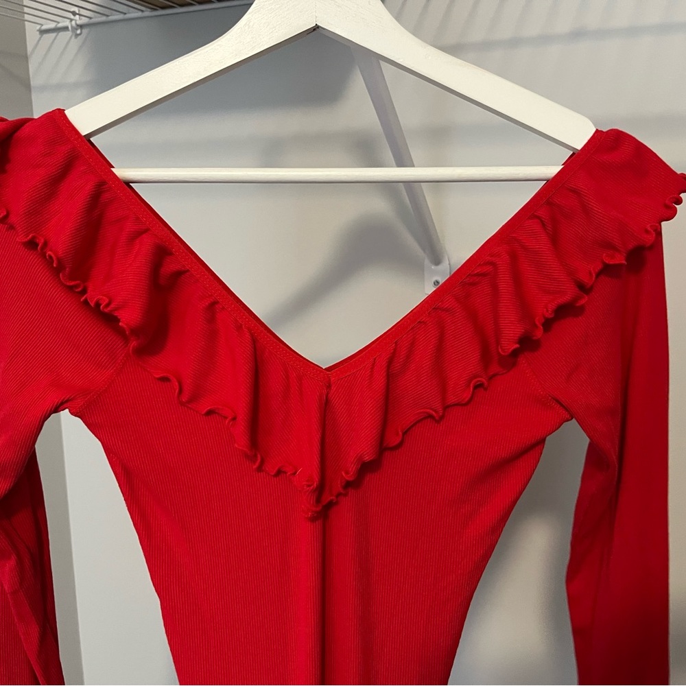 Aritzia bodysuit